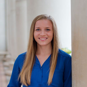 Meet your Posher, Caroline